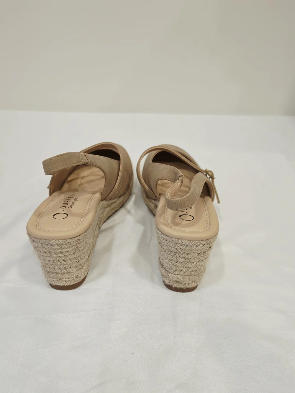 Journee Collection Asmyna Sand Espadrille Wedge Slingback US Size 9